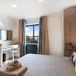 Flat 2 Bedrooms Cunha Lägenhet *