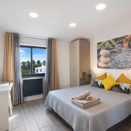 Flat 2 Bedrooms Cunha Apartment