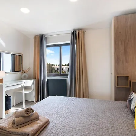 Flat 2 Bedrooms Cunha Apartamento