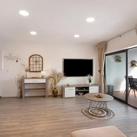 Flat 2 Bedrooms Cunha Apartment Albufeira