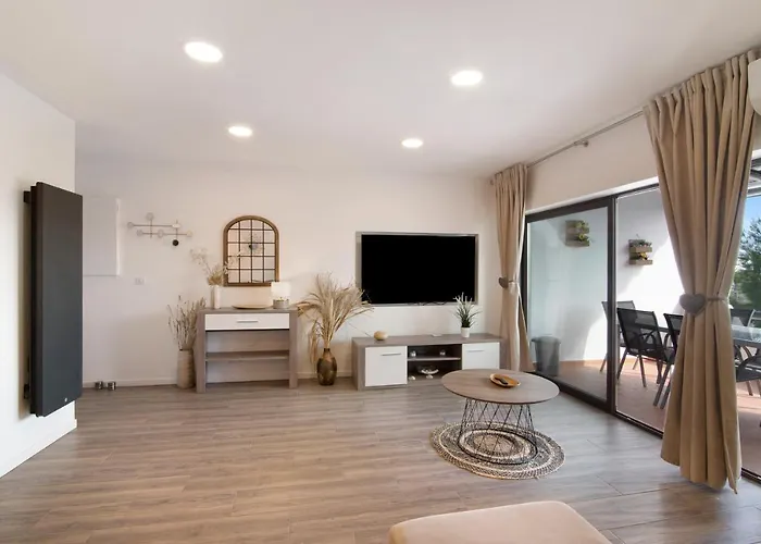 Flat 2 Bedrooms Cunha Apartamento Albufeira