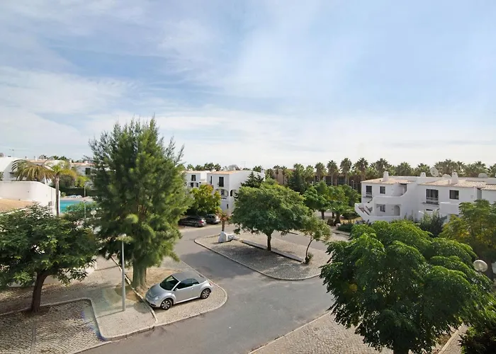 Flat 2 Bedrooms Cunha *